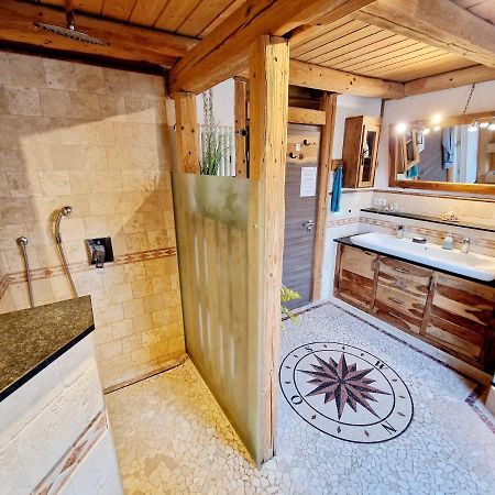Wood & Stone Lodge 1 Донаушинген Екстериор снимка