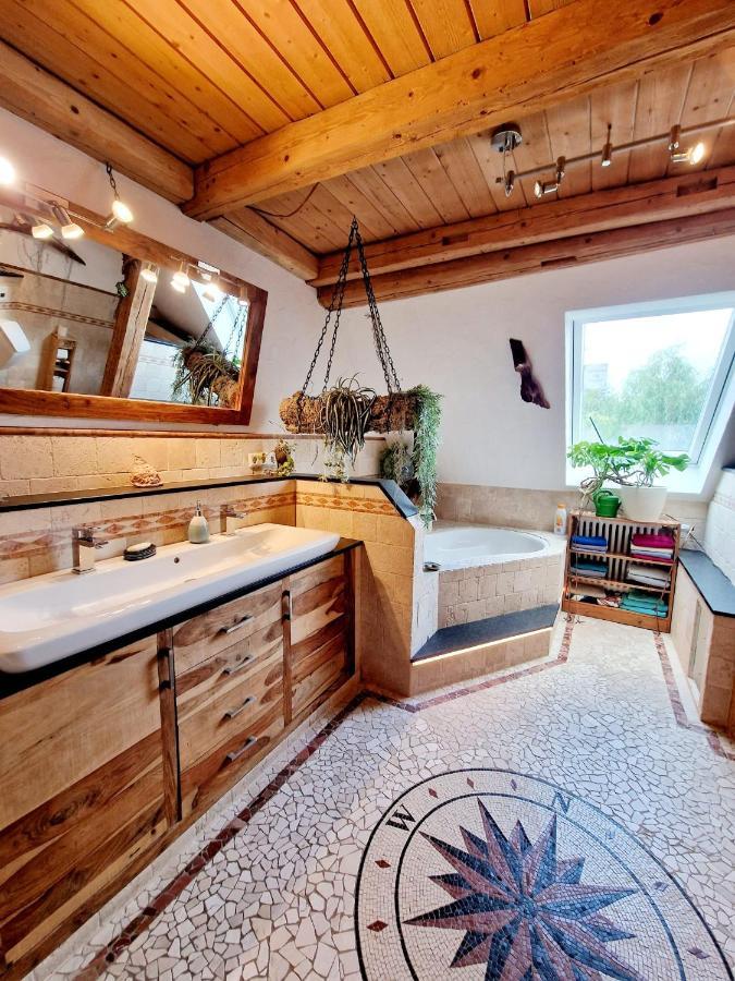 Wood & Stone Lodge 1 Донаушинген Екстериор снимка