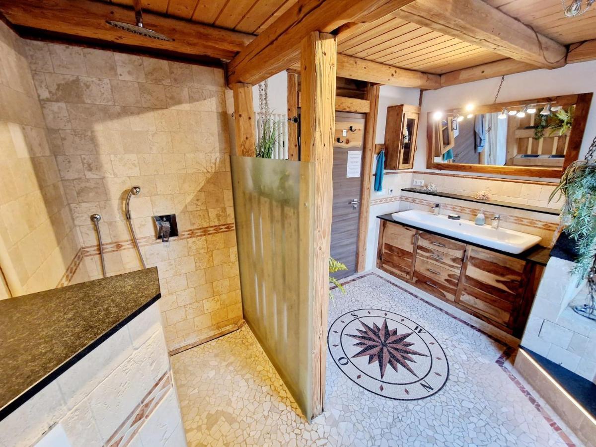 Wood & Stone Lodge 1 Донаушинген Екстериор снимка